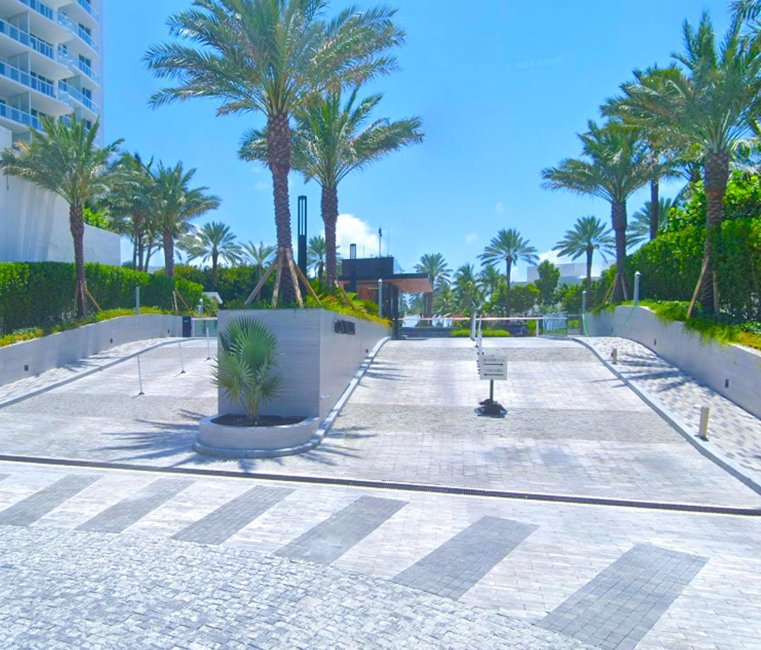 Continuum South Beach private gated entrance — facial recognition, biometric access and 24-hour staffed security at South of Fifth Miami Beach